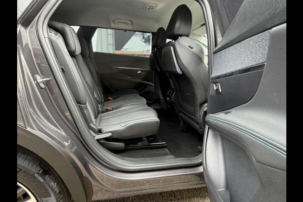 Peugeot 5008 1.2 PureTech Allure Pack Business Automaat | 7 persoons | Navigatie | Cruise | Camera | Climate | Virtual Cockpit.