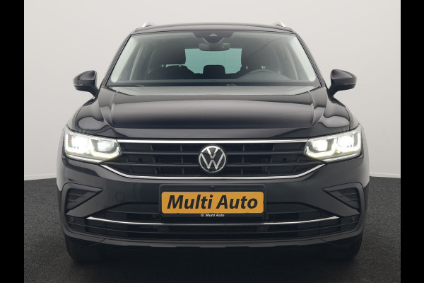 Volkswagen Tiguan 1.4 TSI eHybrid Active PHEV 245pk Dealer O.H. | Trekhaak Af Fabriek | Adaptive Cruise | 360 Camera | Sportstoelen & Stuur Verwarmd | IQ Light | Keyless | Sfeerverlichting | Apple Carplay | Blis | Navigatie | DAB | Plug In Hybrid |