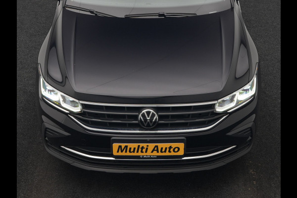 Volkswagen Tiguan 1.4 TSI eHybrid Active PHEV 245pk Dealer O.H. | Trekhaak Af Fabriek | Adaptive Cruise | 360 Camera | Sportstoelen & Stuur Verwarmd | IQ Light | Keyless | Sfeerverlichting | Apple Carplay | Blis | Navigatie | DAB | Plug In Hybrid |