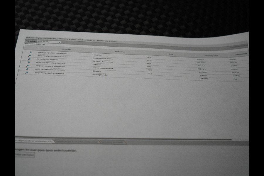 Volkswagen Tiguan 1.4 TSI eHybrid Active PHEV 245pk Dealer O.H. | Trekhaak Af Fabriek | Adaptive Cruise | 360 Camera | Sportstoelen & Stuur Verwarmd | IQ Light | Keyless | Sfeerverlichting | Apple Carplay | Blis | Navigatie | DAB | Plug In Hybrid |