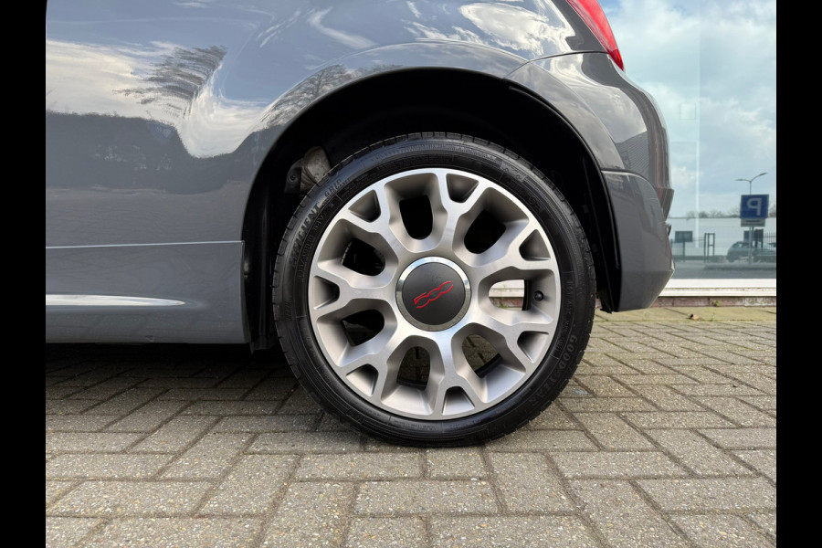 Fiat 500 1.0 Hybrid Sport - Navi Apple/Android - Climate - Parkeerhulp - Org.NL