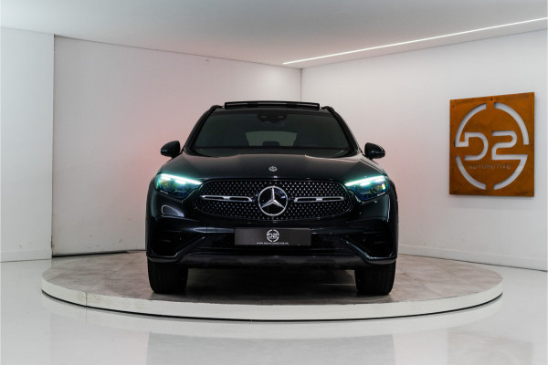 Mercedes-Benz GLC 300e 4MATIC AMG 313PK | Pano | Burmester | Sfeer | Trekhaak | Stoel&Stuurverw. | VOL! 12 MND Garantie