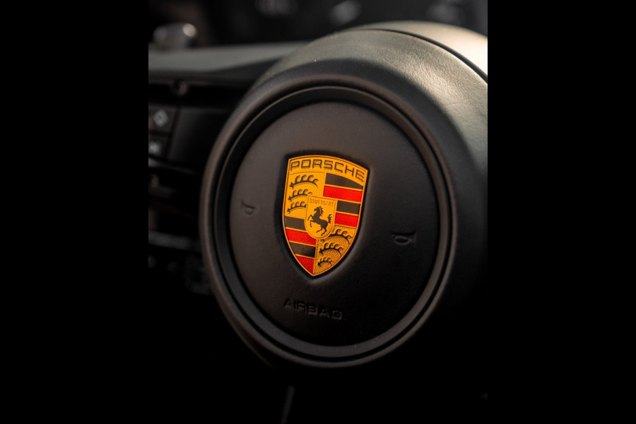 Porsche 911 3.0 Carrera 4 S 450 PK SportDesign Burmester 360 Camera Chrono Matrix LED 21''