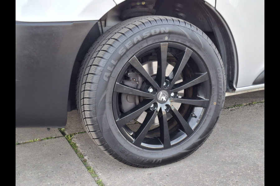 Renault Trafic 1.6 dCi T27 L1H1 Générique AIRCO / CRUISE CONTROLE / NAVI / TREKHAAK / EURO 6 / MARGE AUTO !!!