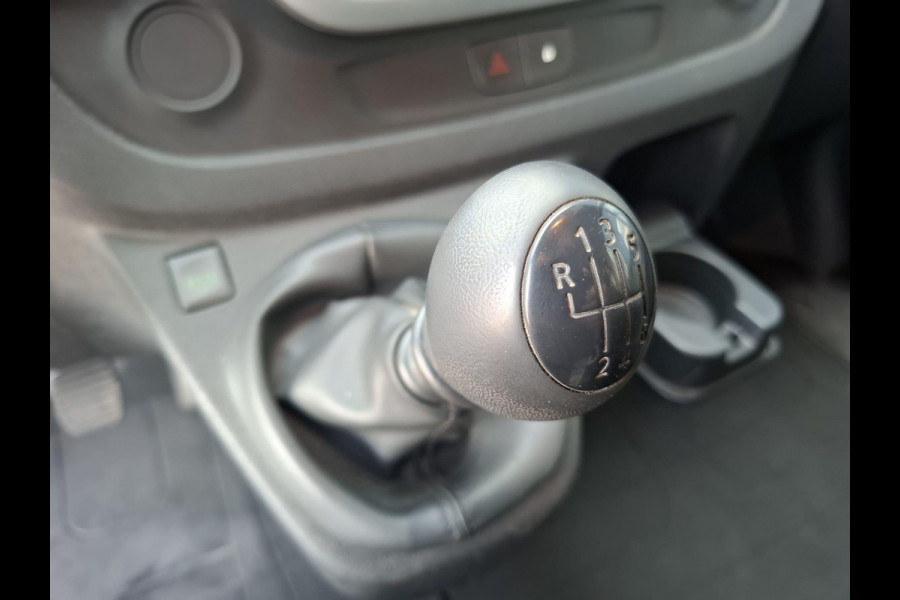 Renault Trafic 1.6 dCi T27 L1H1 Générique AIRCO / CRUISE CONTROLE / NAVI / TREKHAAK / EURO 6 / MARGE AUTO !!!