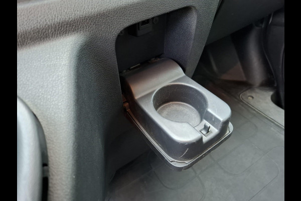 Renault Trafic 1.6 dCi T27 L1H1 Générique AIRCO / CRUISE CONTROLE / NAVI / TREKHAAK / EURO 6 / MARGE AUTO !!!