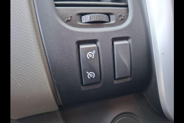 Renault Trafic 1.6 dCi T27 L1H1 Générique AIRCO / CRUISE CONTROLE / NAVI / TREKHAAK / EURO 6 / MARGE AUTO !!!