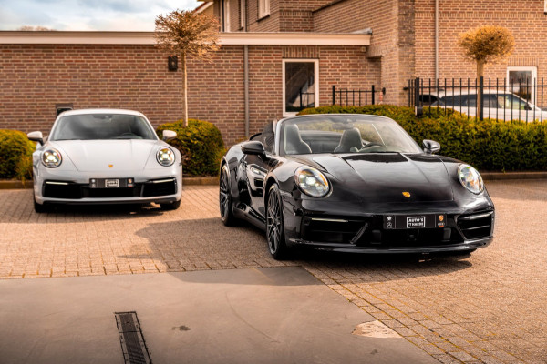 Porsche 911 3.0 Carrera 4 S 450 PK | Krijt | 1e Eig | BTW | LED | 21''