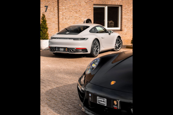 Porsche 911 3.0 Carrera 4 S 450 PK | Krijt | 1e Eig | BTW | LED | 21''