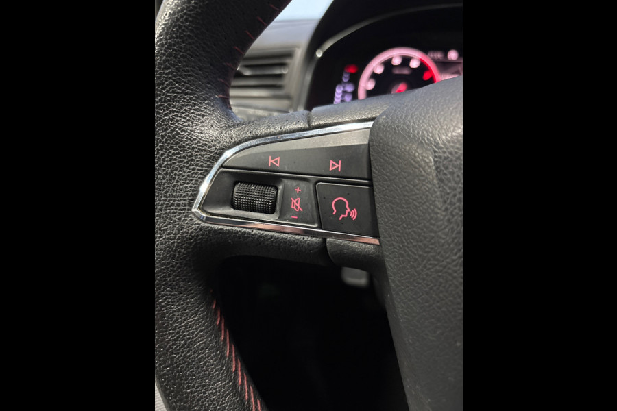 Seat Ibiza 1.0 TSI FR Business Intense CarPlay, Stoelverwarming, ECC