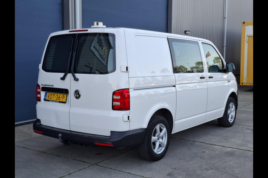 Volkswagen Transporter 2.0 TDI L1H1 Highline AIRCO / TREKHAAK / 3 ZITS / EURO 6 / N.A.P