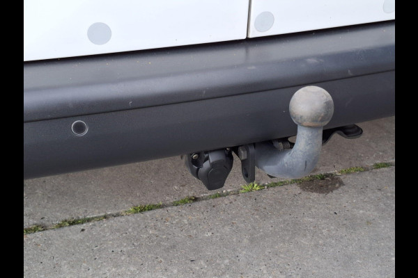 Volkswagen Transporter 2.0 TDI L1H1 Highline AIRCO / TREKHAAK / 3 ZITS / EURO 6 / N.A.P