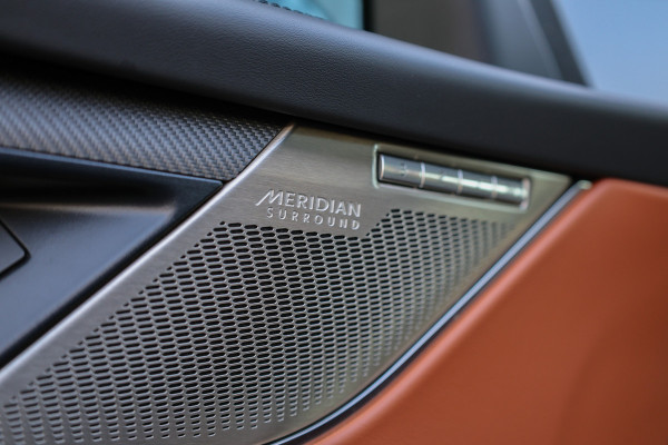 Jaguar F-Pace 5.0 V8 S/C AWD SVR | UNIEK! | DEALER ONDH | COBRA EXHAUST | STOELKOELING | 360 | HUD |