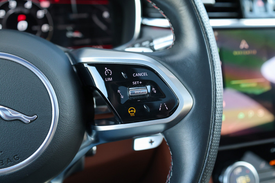 Jaguar F-Pace 5.0 V8 S/C AWD SVR | UNIEK! | DEALER ONDH | COBRA EXHAUST | STOELKOELING | 360 | HUD |