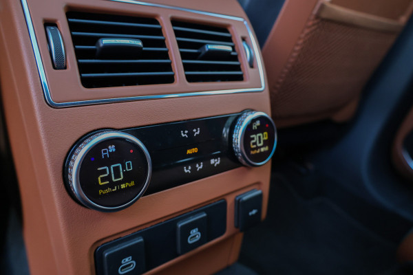 Jaguar F-Pace 5.0 V8 S/C AWD SVR | UNIEK! | DEALER ONDH | COBRA EXHAUST | STOELKOELING | 360 | HUD |