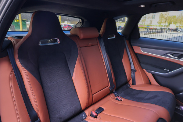 Jaguar F-Pace 5.0 V8 S/C AWD SVR | UNIEK! | DEALER ONDH | COBRA EXHAUST | STOELKOELING | 360 | HUD |