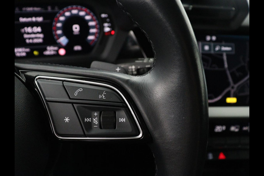 Audi A3 30 TFSI Advanced edition | Sportstoelen | Carplay | Virtual Cockpit | Full LED | Navigatie | Parkeerhulp | Climate control | Bluetooth | Cruise control | Sportstuur