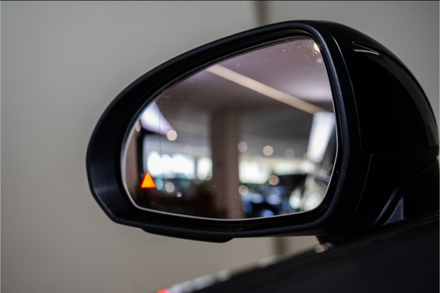 Mercedes-Benz GLC 300e 4MATIC AMG 313PK | Pano | Burmester | Memory | Sfeer | Trekhaak | 12 MND Garantie