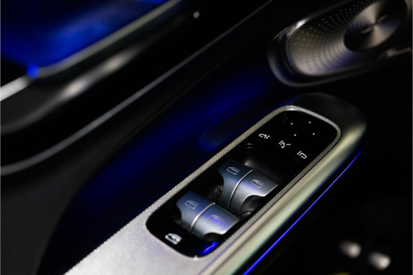 Mercedes-Benz GLC 300e 4MATIC AMG 313PK | Pano | Burmester | Memory | Sfeer | Trekhaak | 12 MND Garantie