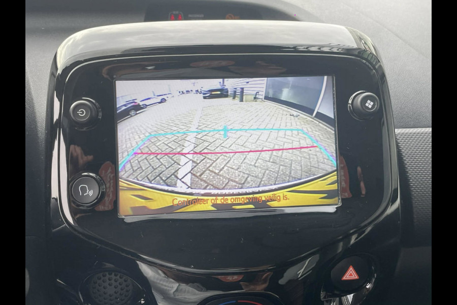 Citroën C1 1.0 VTi Shine / camera / navigatie