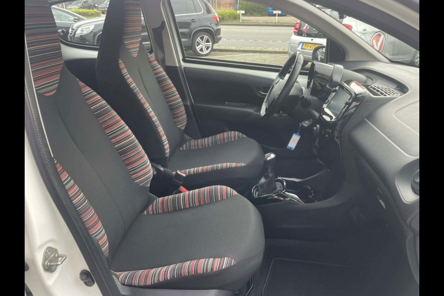 Citroën C1 1.0 VTi Shine / camera / navigatie