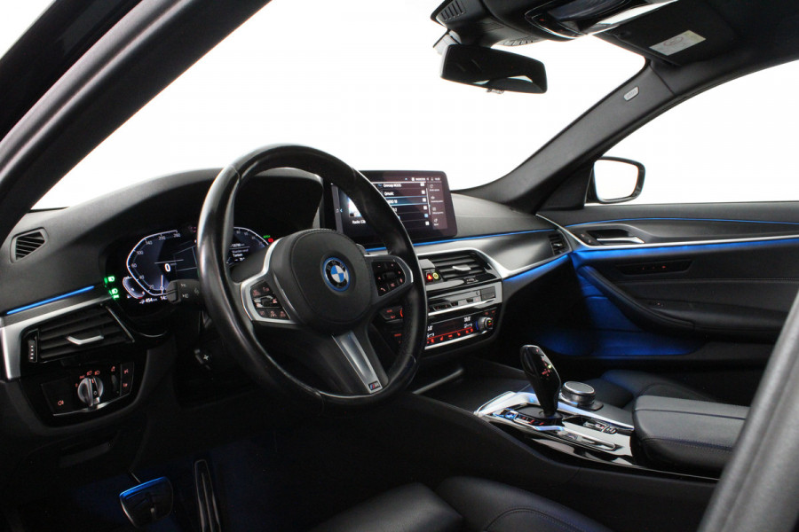 BMW 5 Serie Touring 530e xDrive High Executive M Sport > Shadow-Line/20inch/Driving Assistant Professional