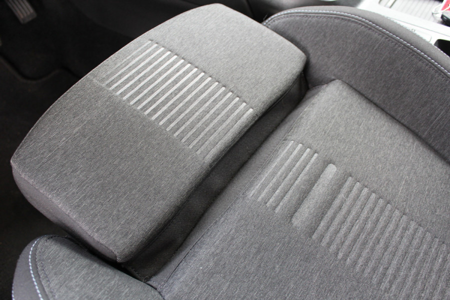 Ford FOCUS Wagon 1.0 EcoBoost Active Business | 1e Eig. | Dealer onderhouden | Panoramadak | B&O | BLIS