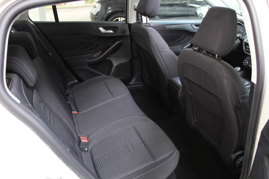 Ford FOCUS Wagon 1.0 EcoBoost Active Business | 1e Eig. | Dealer onderhouden | Panoramadak | B&O | BLIS
