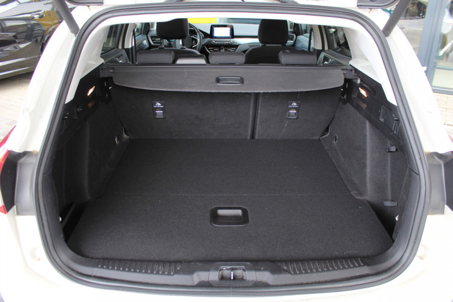 Ford FOCUS Wagon 1.0 EcoBoost Active Business | 1e Eig. | Dealer onderhouden | Panoramadak | B&O | BLIS