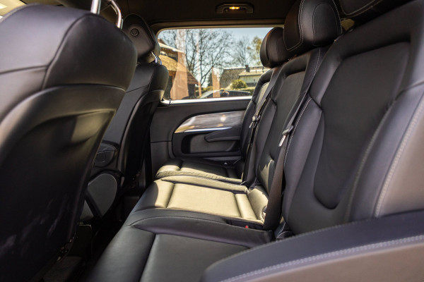 Mercedes-Benz V-Klasse 300d Lang DC Edition I Marcopolo I Schuifdeur Links I Leder I Apple CarPlay I Nieuwstaat