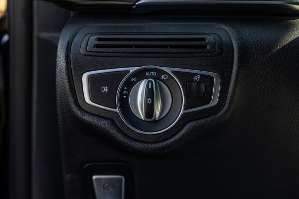 Mercedes-Benz V-Klasse 300d Lang DC Edition I Marcopolo I Schuifdeur Links I Leder I Apple CarPlay I Nieuwstaat