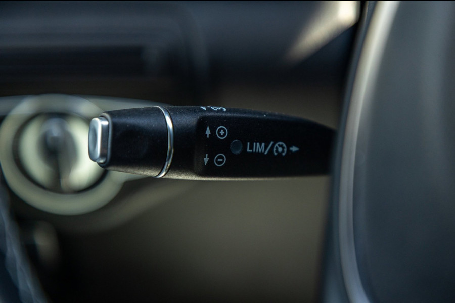 Mercedes-Benz V-Klasse 300d Lang DC Edition I Marcopolo I Schuifdeur Links I Leder I Apple CarPlay I Nieuwstaat