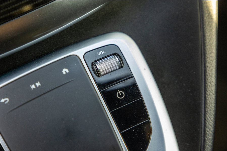 Mercedes-Benz V-Klasse 300d Lang DC Edition I Marcopolo I Schuifdeur Links I Leder I Apple CarPlay I Nieuwstaat