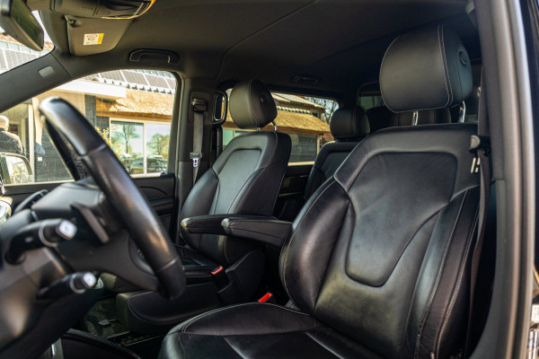 Mercedes-Benz V-Klasse 300d Lang DC Edition I Marcopolo I Schuifdeur Links I Leder I Apple CarPlay I Nieuwstaat