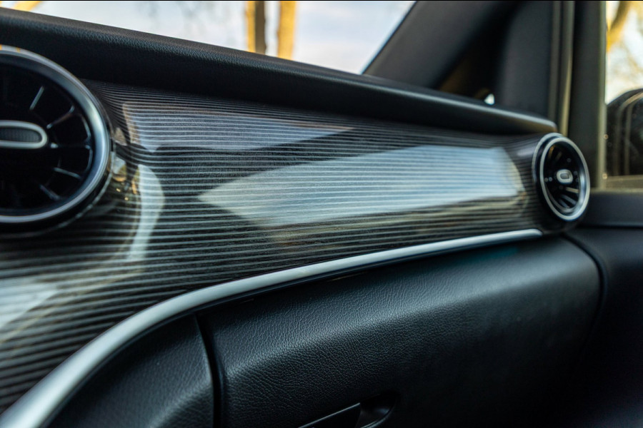 Mercedes-Benz V-Klasse 300d Lang DC Edition I Marcopolo I Schuifdeur Links I Leder I Apple CarPlay I Nieuwstaat