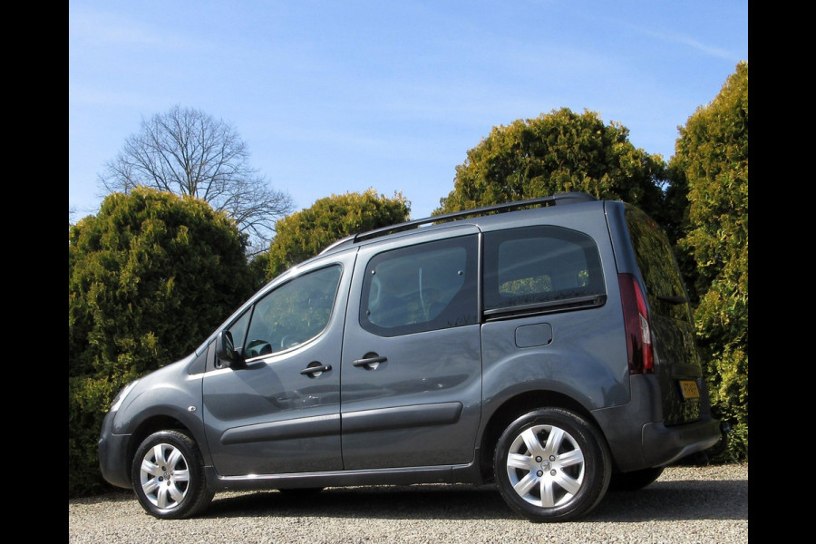 Peugeot Partner Tepee 1.2 PureTech*Navi*Cruise*Trekhaak*