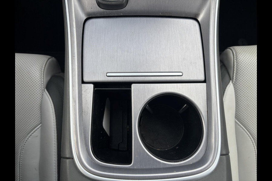 Hyundai Santa Fe 1.6 T-GDI PHEV Premium Plus Sky 265pk | Trekhaak | Schuif-Kantel dak | Krell Audio | 360°C Camera