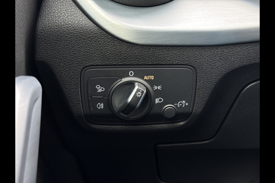 Audi Q2 35 TFSI S Edition | NL-auto | 1e Eig | Camera | Adapt. Cruisec. | Keyless