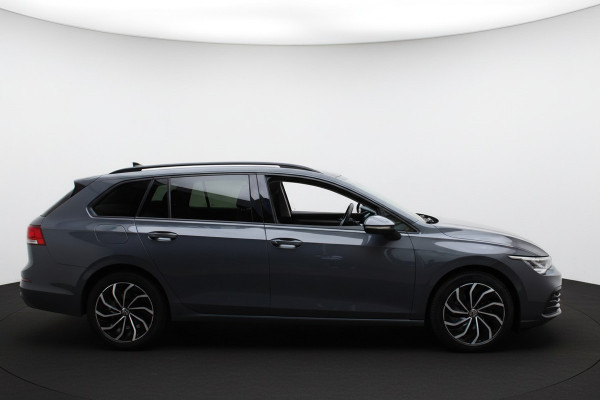 Volkswagen Golf Variant eTSI 110PK DSG LIFE NAVI/PDC/CARPLAY
