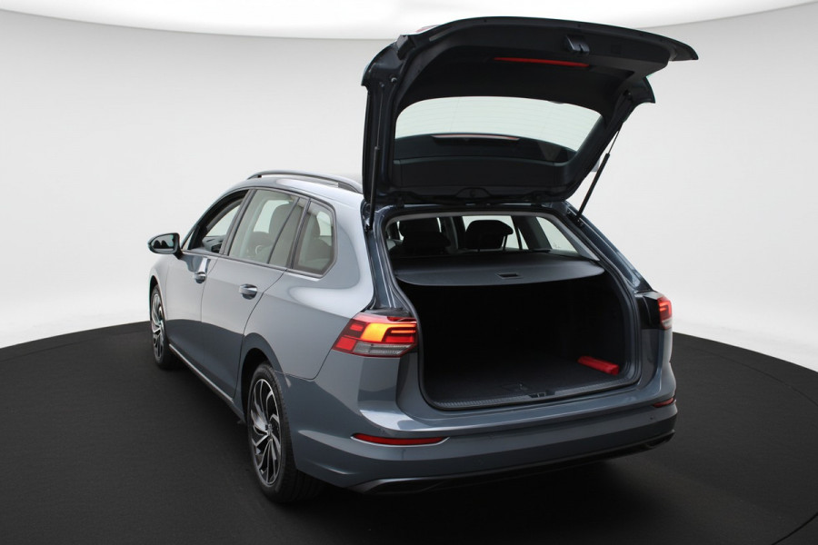 Volkswagen Golf Variant eTSI 110PK DSG LIFE NAVI/PDC/CARPLAY