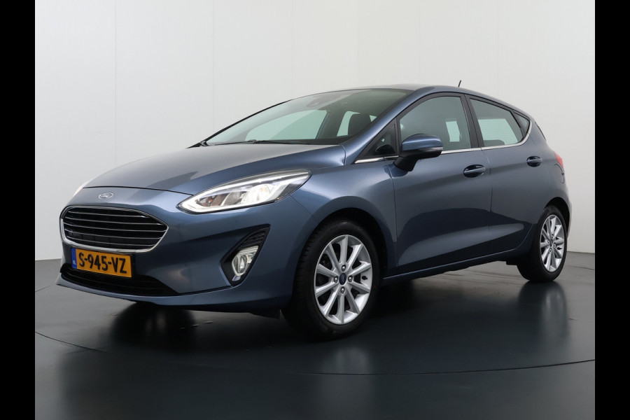 Ford Fiesta 1.0T 126PK Titanium Apple Carplay Android Navi LM Airco Cruise Control Stoelverwarming Apps Voorruitverwarming Wifi Mistlampen Chroompack TCS Led Lmv Lane Assist Isofix TCS EAB Hill-Start-Assist Ford-Pass-Connect LED