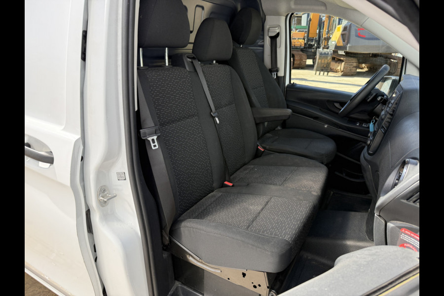 Mercedes-Benz Vito 114 1.9 CDI Automaat L2H1 Climate Control Cruise Contol Camera Carplay