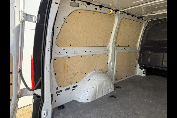 Mercedes-Benz Vito 114 1.9 CDI Automaat L2H1 Climate Control Cruise Contol Camera Carplay