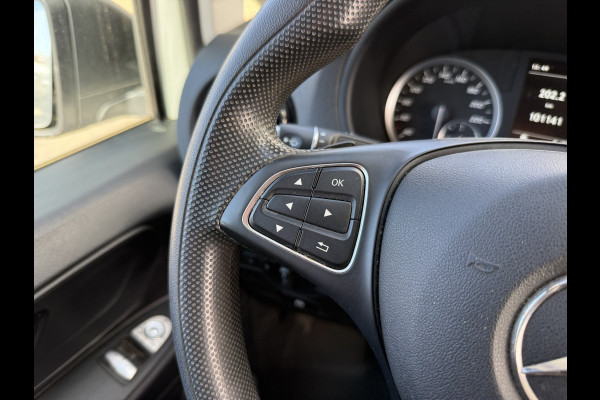 Mercedes-Benz Vito 114 1.9 CDI Automaat L2H1 Climate Control Cruise Contol Camera Carplay