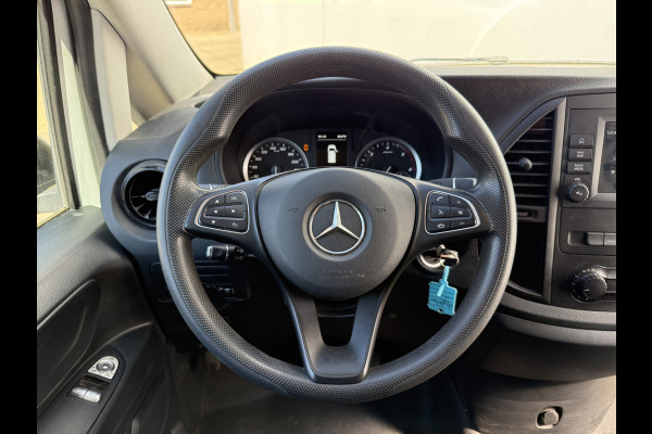 Mercedes-Benz Vito 114 1.9 CDI Automaat L2H1 Climate Control Cruise Contol Camera Carplay