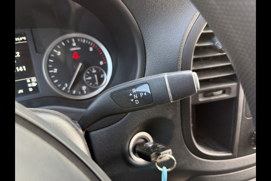 Mercedes-Benz Vito 114 1.9 CDI Automaat L2H1 Climate Control Cruise Contol Camera Carplay