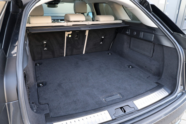 Land Rover Range Rover Velar 2.0 P400e | PANO | MEMORY | MERIDIAN | HUD | DODE HOEK | CARPLAY | CAMERA |