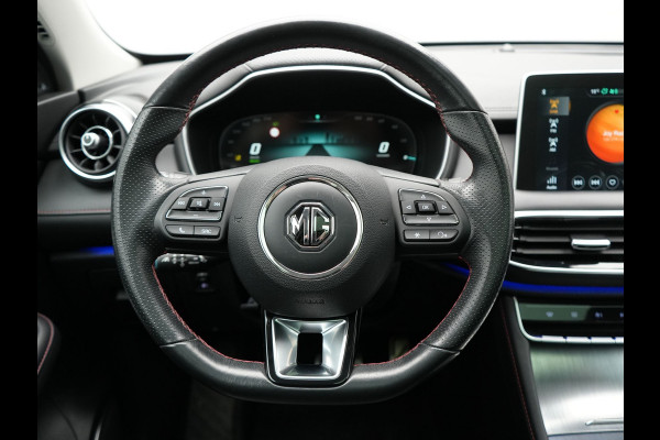 MG EHS 1.5 TGDI Luxury PHEV 259pk | Trekhaak | Panodak | Adaptive Cruise | 360 Camera | Lederen Sportstoelen Verwarmd | Keyless | Blis | LED Koplampen | Apple Carplay | Plug In Hybrid |
