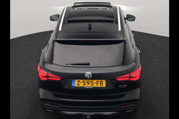 MG EHS 1.5 TGDI Luxury PHEV 259pk | Trekhaak | Panodak | Adaptive Cruise | 360 Camera | Lederen Sportstoelen Verwarmd | Keyless | Blis | LED Koplampen | Apple Carplay | Plug In Hybrid |