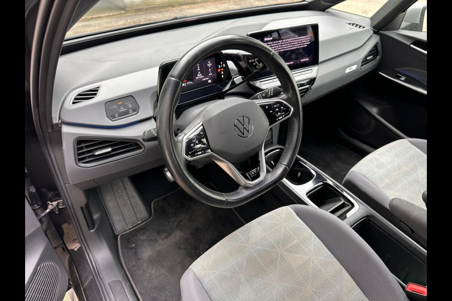 Volkswagen ID.3 First 58 kWh | SOH: 90,4% | Adaptive CC | All Season |  Navi | Climate |